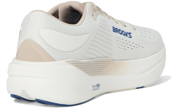brooks ghost max 3