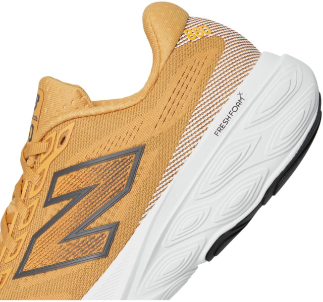 New Balance Fresh Foam X 880v15 Review (2025): Reliable Daily Trainer with Everyday Comfort