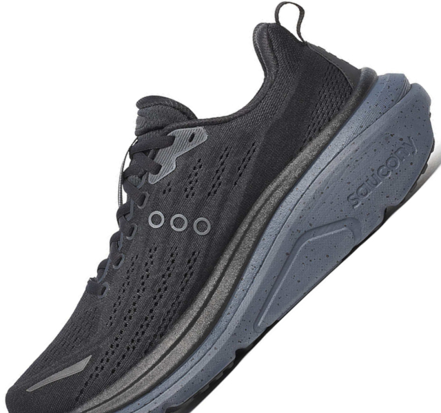 Saucony Hurricane 25 Review (2025): Maximum Stability and Plush Comfort for Overpronators